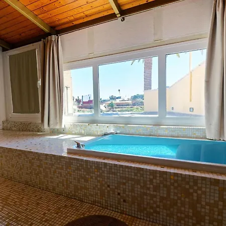 Parralito By Villagrancanaria *