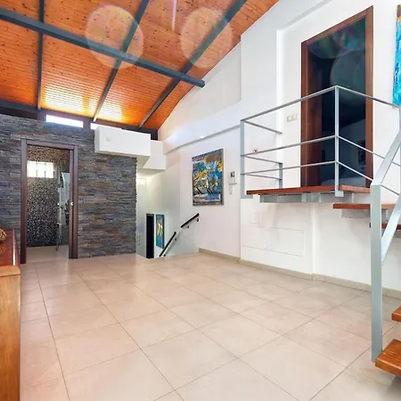 Parralito By Villagrancanaria