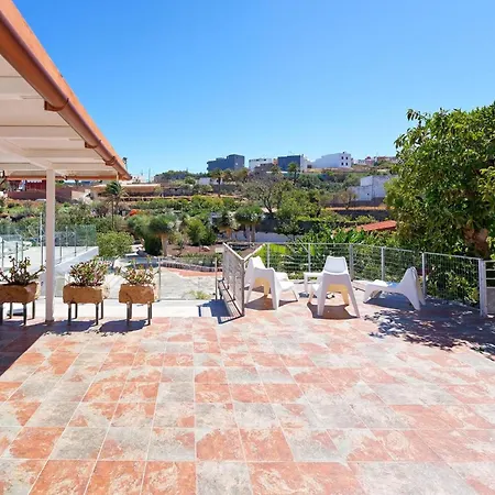 Parralito By Villagrancanaria